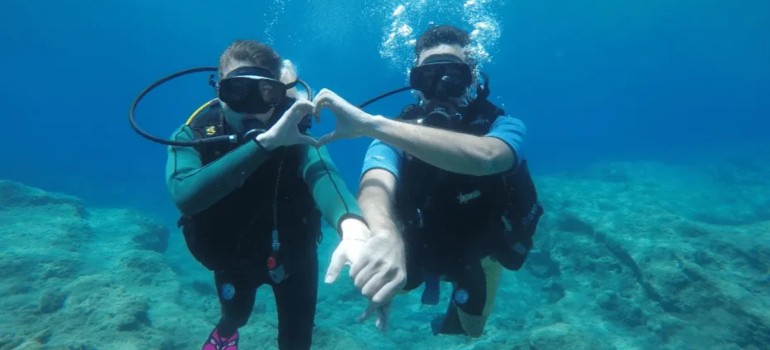 Discovering Love Underwater: Honeymooning at the Great Barrier Reef